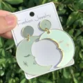 Pendientes de acrílico luna y sol hechos a mano con espejo dorado, joyería de moda elegante. - Pendientes de luna espejo dorados