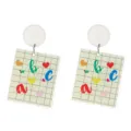 Süße Cartoon Gitter Alphabet Acryl Ohrringe für Damen trendige frische Ohrhänger Schmuck - Platt