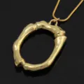 Exklusive goldene Lava geometrische Halskette, unregelmässige kurze Schlüsselbeinschmuck. - Buchstabe O Stil