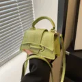Stijlvolle krokodillenpatroon mini handtas in groen voor dames, chique kleine schoudertas. - Groen