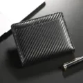 Portefeuille homme effet fibre de carbone à deux volets avec fentes multiples et RFID. - Noir