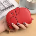 Porte-cartes éléphant rouge en cuir PU, joli porte-monnaie zippé pour femme au design unique. - Forme d'éléphant / Rouge