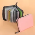 Porte-cartes accordéon compact doté de multiples fentes et d'un design uni minimaliste. - Rose