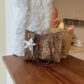 Large capacity tote bag for women, stylish digital print shoulder bag, daily commuting bag. - With Pendant / Coffee