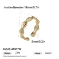 Dettaglio anello regolabile aperto con zirconi a stella, diametro interno 18mm e larghezza 5mm. - Stile Stella Dorata (2604ZJ41807JZ)