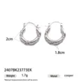 Orecchini a cerchio in metallo intrecciato chic da donna, eleganti gioielli di modo argentati. - Orecchino a Cerchio Oro Bianco (2407BK23773EK) / Oro bianco
