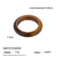 Dettaglio dell'anello in occhio di tigre con diametro interno di 15,8mm e fascia larga 1,5cm. - Taglia 6 / Occhio di tigre
