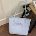 Γαλάζια τσάντα tote με αστέρια και φιόγκο, κομψή casual τσάντα ώμου για γυναίκες. - Μπλε Χωρίς Μπρελόκ