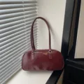 Chic commuter shoulder bag for women, trendy solid color PU leather casual handbag, stylish. - Red Without Charm