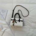 Κομψή γυναικεία τσάντα ώμου χιαστί casual καθημερινή τσάντα χειρός νέα μόδα chic - Με Κρεμαστό / Μαύρο
