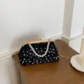 Sac de soirée perles fleurs noires variante noire, élégant sac à bandoulière style. - Noir