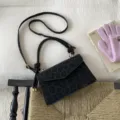 Borsa a tracolla nera con stampa leopardata e cinturino sottile, borsa casual chic. - Nero