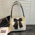 Chic straw shoulder bag for women with black bow, large capacity casual tote bag. - Black