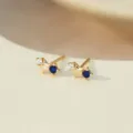 Pendientes de tuerca de estrella de cinco puntas de plata esterlina S925 con piedras. - Oro Champán 14K Septiembre Azul Zafiro