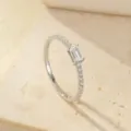 Anillo de plata de ley S925 con circonita talla baguette estilo minimalista chic joya mujer - Talla US 5 (Talla HK 10-11) / Oro blanco