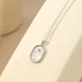 S925 Sterling Zilver Weegschaal Zodiac Ketting Moeder van Parel Hanger Elegante Ketting - Platinage - Weegschaal