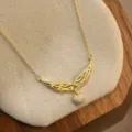 Collar de Alas de Ángel de Plata S925 con Colgante de Corazón Pavé Cadena Dorada - NS3851 - Color oro