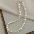 White pearl necklace with silver magnetic clasp, elegant daily jewelry choker style. - 10mm / White Gold