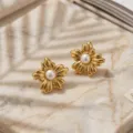 Orecchini a lobo fiore perla in acciaio inossidabile dorato, design retrò francese. - Fiore-2