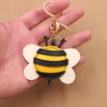Süßer Leder Biene Schlüsselanhänger 3D Cartoon Tier Taschen Anhänger Metall Ring - Bienen-Schlüsselanhänger / Gelb