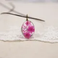Handmade oval resin dried flower pendant necklace, vintage style romantic floral jewelry detail. - Rose Red