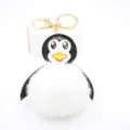 Simpatico portachiavi di peluche pinguino, soffice pompon bianco ciondolo borsa auto dettaglio. - Portachiavi Oro / Bianco