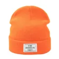 Bonnet tricoté d'hiver orange vif avec étiquette style chaud et bonnet sans bord - Taille unique / Orange