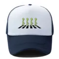 Zomer ademende mesh honkbalpet met grappige alien print, comfortabele truckerpet voor heren. - Verstelbaar / Marineblauw en Wit