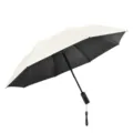 Sombrilla plegable con ventilador de refrigeración y protección UV portátil para hombres y mujeres. - Paraguas con ventilador plegable en tres de 21 pulgadas y 2600 mAh / Blanco roto con revestimiento negro