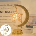 Luz nocturna LED de estrella y luna de cuerda de canamo, lampara de escritorio USB decorativa. - Estrellas de ratán / USB