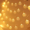 Cadena de luces LED cálidas con encantadores diseños de estrellas y castillos para hogar. - 1,8m 10 LED fijo de 2 secciones / Palacio Blanco Cálido