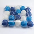 Blau-weisse Baumwollkugel LED Lichterkette, batteriebetrieben fur festliche Raumdeko. - Blaue Küste