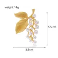 Elegant matte gold pearl grape brooch French style high-end suit coat accessory 5.5cm - Grape Leaf Style (C890-A)