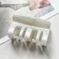 White marble hair claw clip detail shot, elegant resin hair accessory for women styling. - 9.5cm / 9.5cm Comb-White
