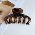 Glossy tortoiseshell hair claw clip, elegant acrylic hair catcher for thick hair styling. - Oval Pumpkin Claw / Glossy Coffee Leopard