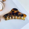 Hornoptik Haarklammer minimalistische elegante Haarklammer für Damen Haarstyling Accessoire. - Glänzend Schildpatt