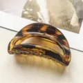 Schildpatt Haarklammer Detailaufnahme, Bogen hohles Design, glattes PC Material für elegante Frisuren. - Mond-Hohlstil / 10.5cm / Glänzend Schildpatt