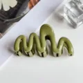 Green wave hair claw clip, stylish large hair accessory for elegant styling and chic updos. - Wave Style (PC 6.5cm Wave Clip) / Glossy Army Green