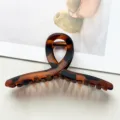 Große Schildpatt Haarklammer geometrische hohle Haarspange für elegante Damenfrisuren - Gekreuzt / 13cm / Matt Kaffee Leopard
