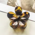 Schildpatt Blumen Haarklammer groß elegante geometrische Haarspange für Damen Alltagsstyling. - Blumenstil / 7.5cm / Glänzend Schildpatt