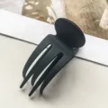 Große matte schwarze geometrische Haarklammer, elegantes minimalistisches Design für Damen. - Drei-Zahn Entenschnabel-Clip / 9cm / Mattes Schwarz