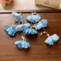 Boucles d'oreilles pendantes fleurs en tissu bleu avec perles, style vacances chic. - Boucles d'oreilles en tissu à gland de perles (8#) / Bleu-Fleur en Tissu