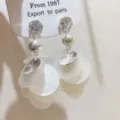 Zircon perle boucles d'oreilles coquillage glands elegante chic minimalist mode bijoux femme - Boucles d'oreilles clous à pampilles en disque de coquillage sculpté (13#) / Argent-Blanc