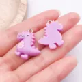 Ciondoli di dinosauro in resina viola carina per creazione di gioielli fai da te e portachiavi. - Dinosauro del Fumetto / 1 Pezzo (24x19x5mm) / Viola