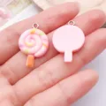 Schattige roze lolly harsbedels voor DIY sieraden maken, snoep hangers voor kettingen. - Lolly (24571) / 1 Stuk/Verpakking (26x17x5mm) / Roze