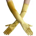 Details der langen goldenen Satinhandschuhe mit glatter Textur und elegantem Abendmode-Stil. - Einheitsgröße / Über dem Ellbogen Lang (Mit Kartonverpackung) / Gold