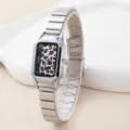 Elegante orologio al quarzo rettangolare argentato con quadrante leopardato e cinturino metallico. - Cinturino in Metallo Argento / Quadrante con Stampa Leopardata