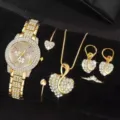 Goldener Strass Quarzuhr Set mit Herz Halskette Ohrringe Ringe Damen elegante Geschenk. - Set 4 (Ohne Box)