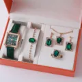 Set di orologio e gioielli in cristallo verde smeraldo di lusso con collana, orecchini e anello. - 18+ Accessori (senza scatola)
