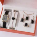 Set gioielli orologio al quarzo donna con collana bracciale anello orecchini cristallo nero - B10 Set di gioielli da 5 pezzi (Senza confezione) / Nero